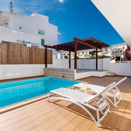 Holidays Octopussy Montinhos da Luz