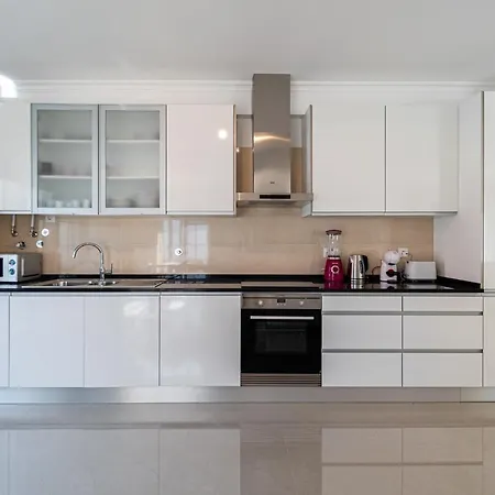 Holidays Octopussy Montinhos da Luz